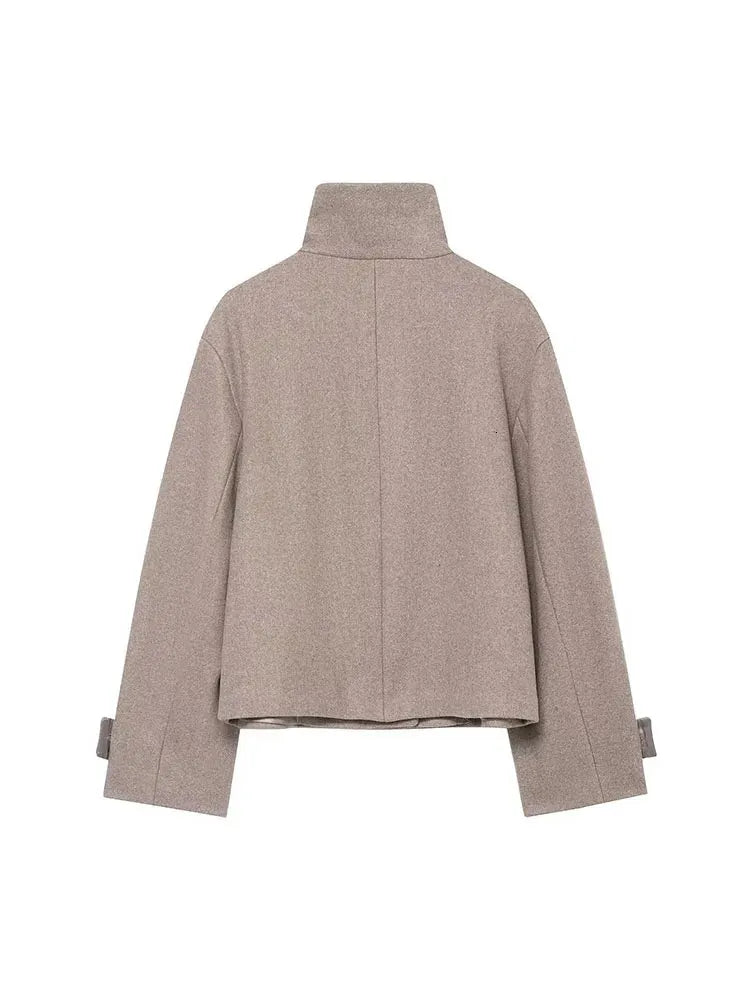 Angela | High-Neck Button Jacket