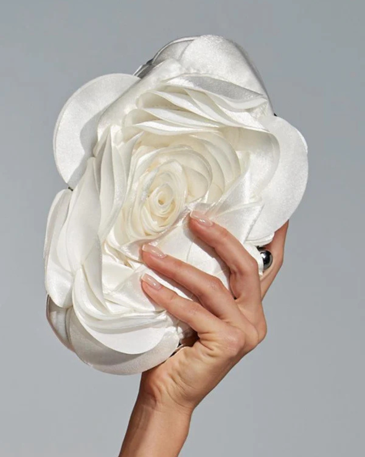 Wells Blumen Clutch