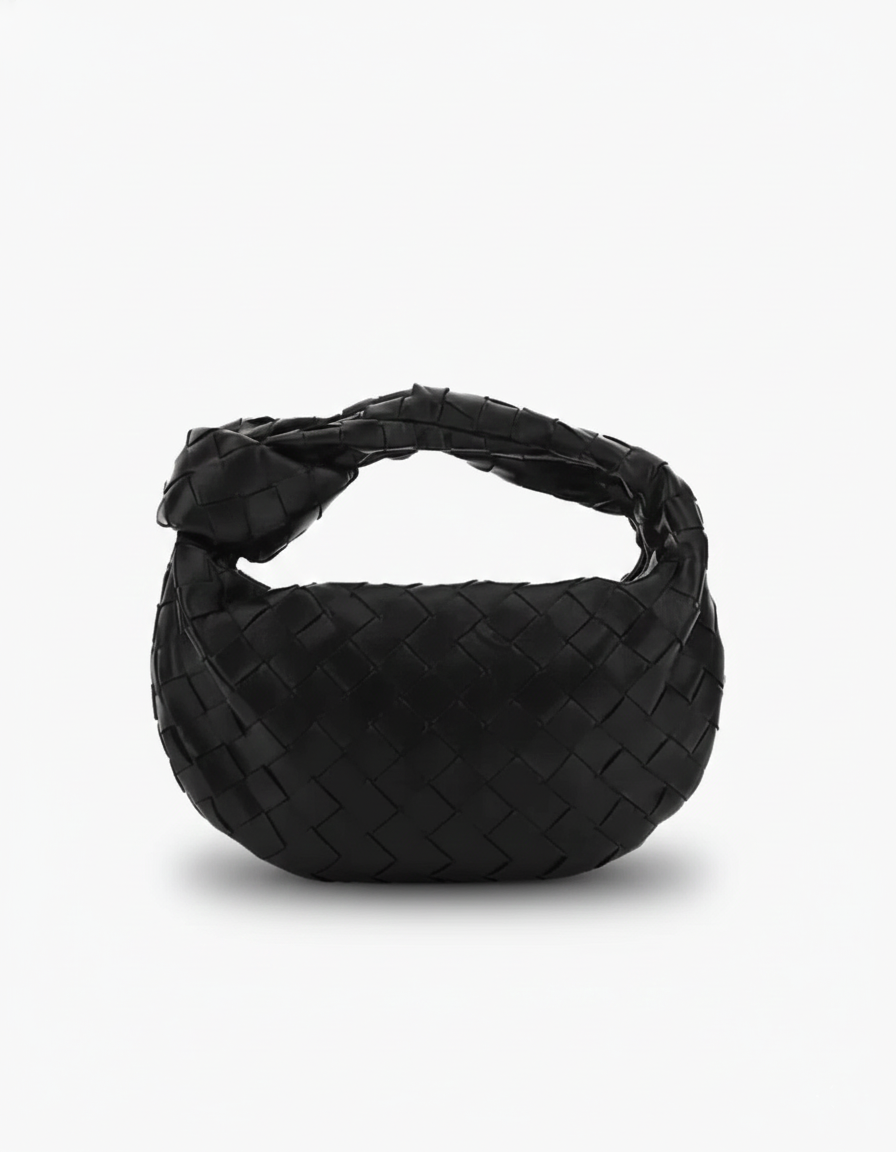 BLACK_2ca22cb9-0195-4db4-b514-80d795cd09cc.png