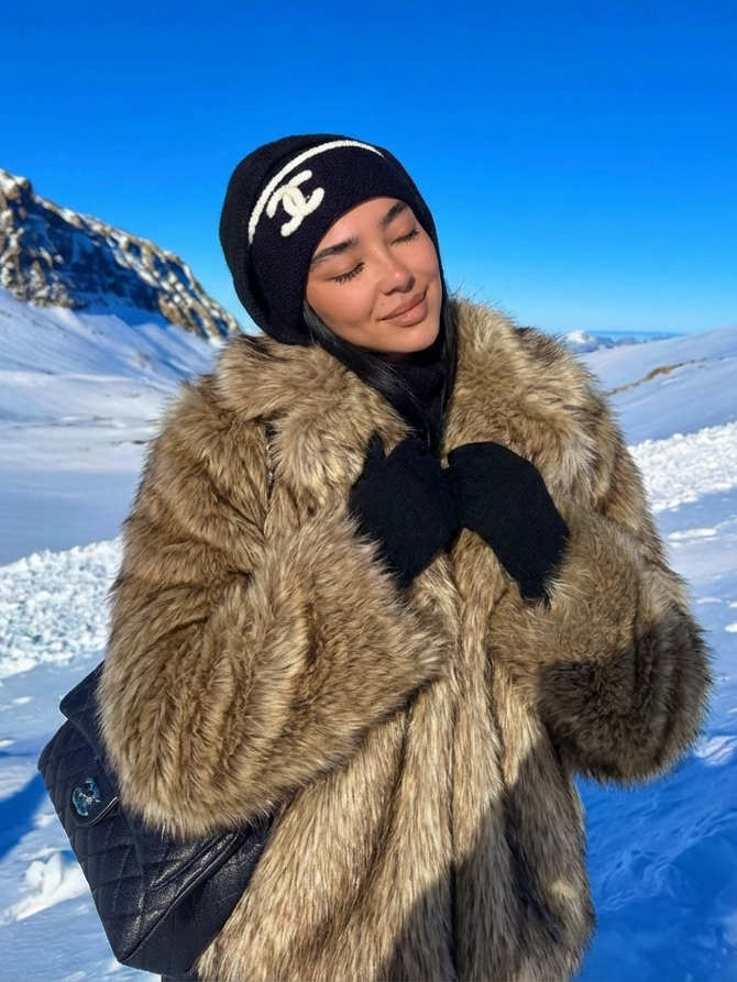 Emily | Faux Fur Cropped Winter Jacket