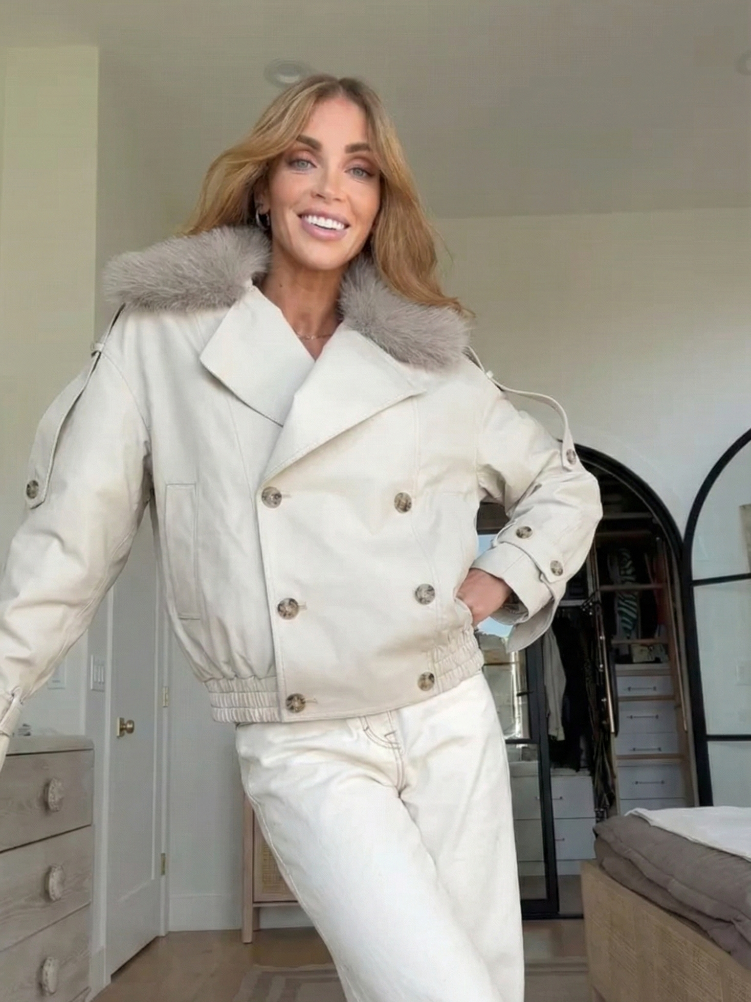 Cameron | Cropped Jacket with Faux Fur Collar