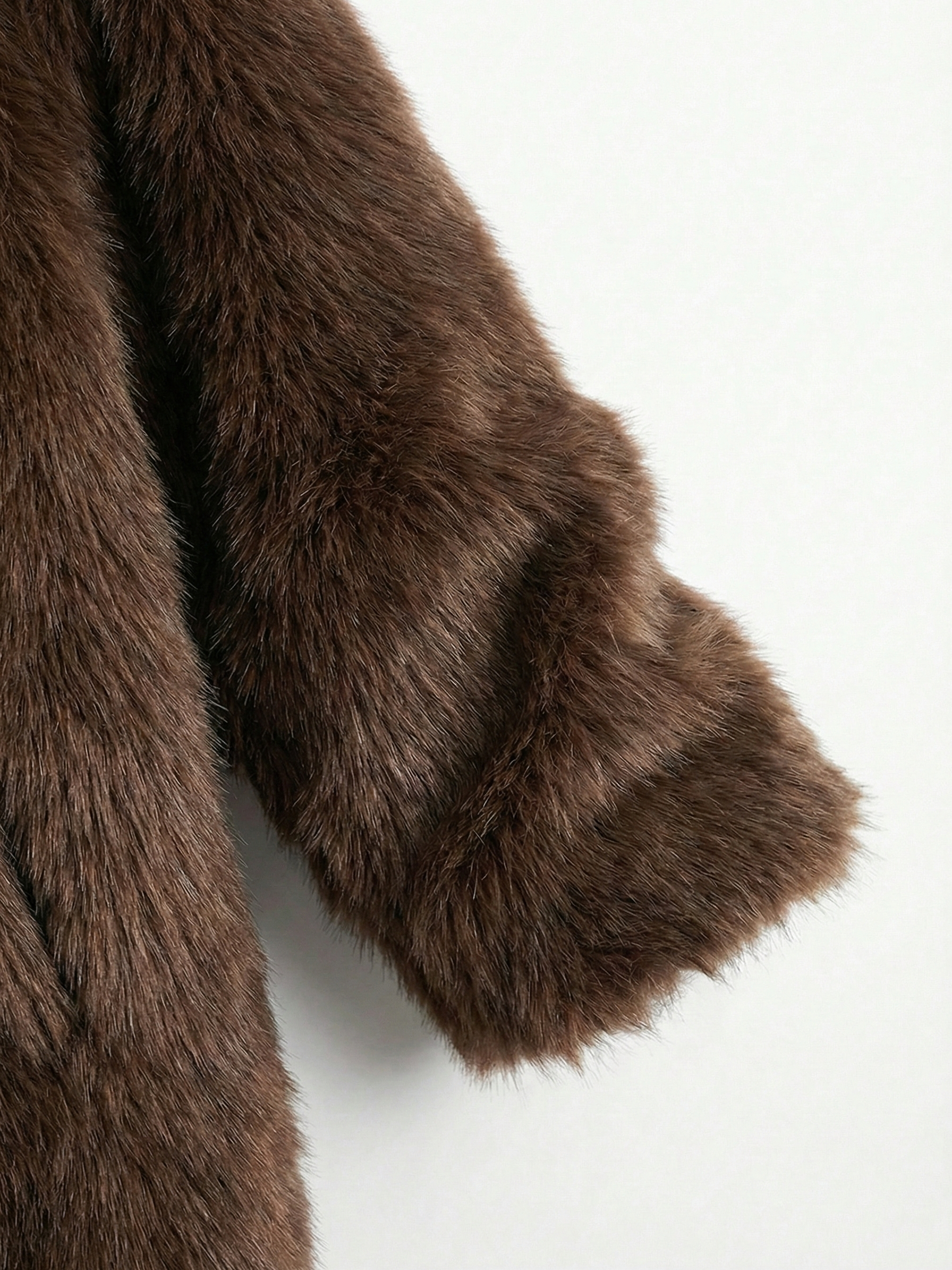 Ayla | Cropped Faux Fur Jacket with Wide Collar