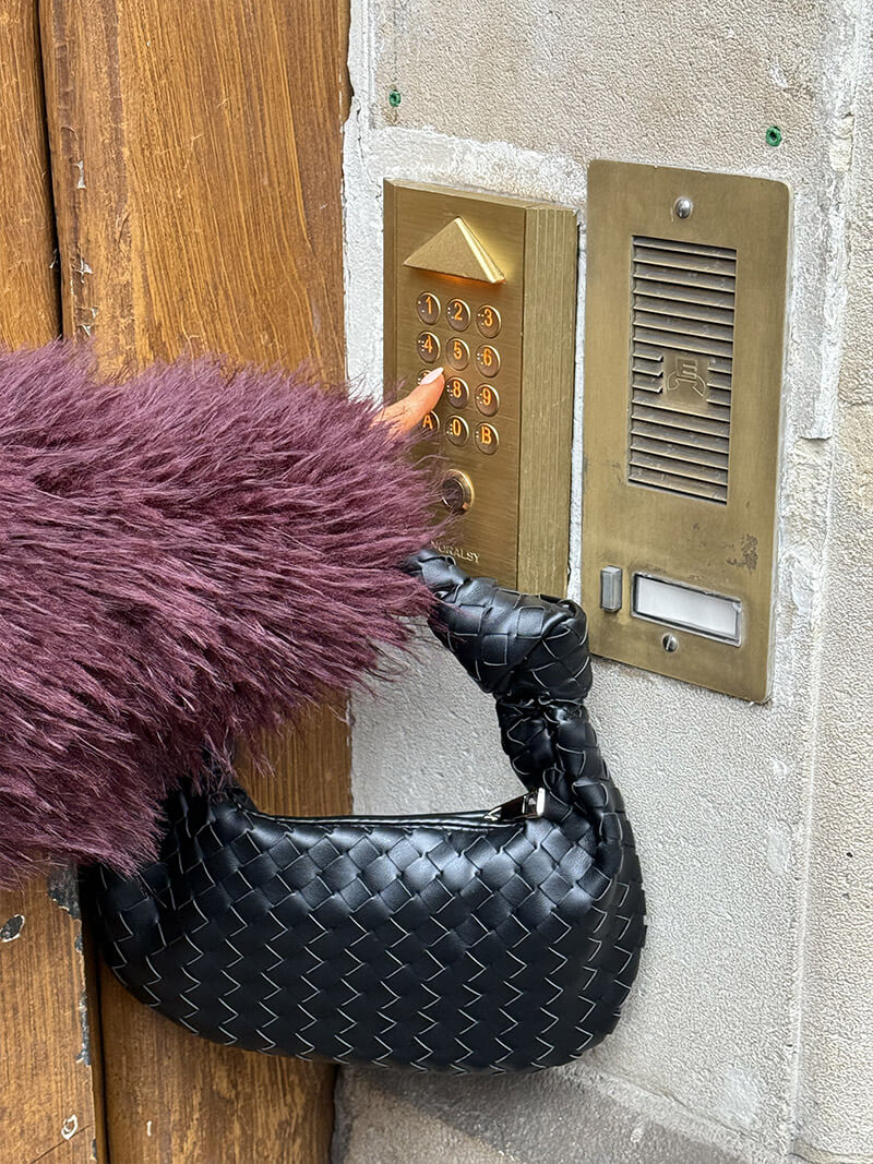 miniwoven-bag_9ea299dc-440e-400b-8ff7-f0c94150da2c.jpg