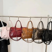 Carmela- Stylish Handbag with Spacious Interior & Minimalist Design