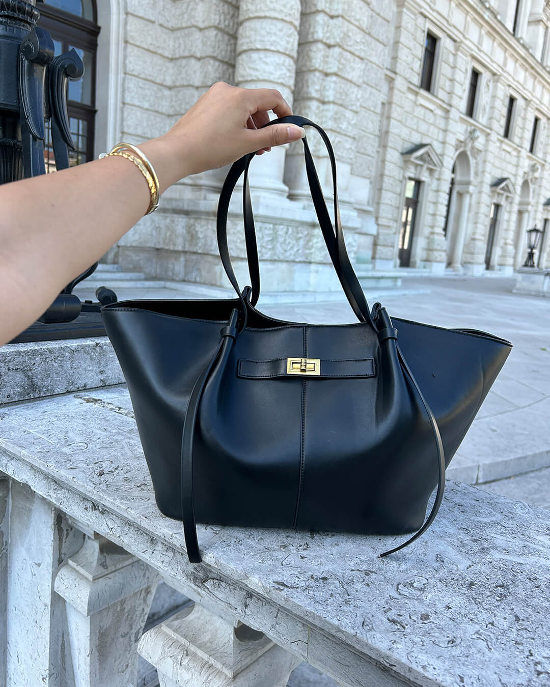 seame-gerda-shopper-bag-black-6082887.jpg